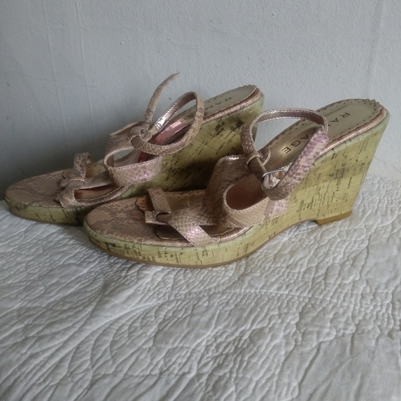 Rampage Snake skin Wedges - Picture 2 of 2